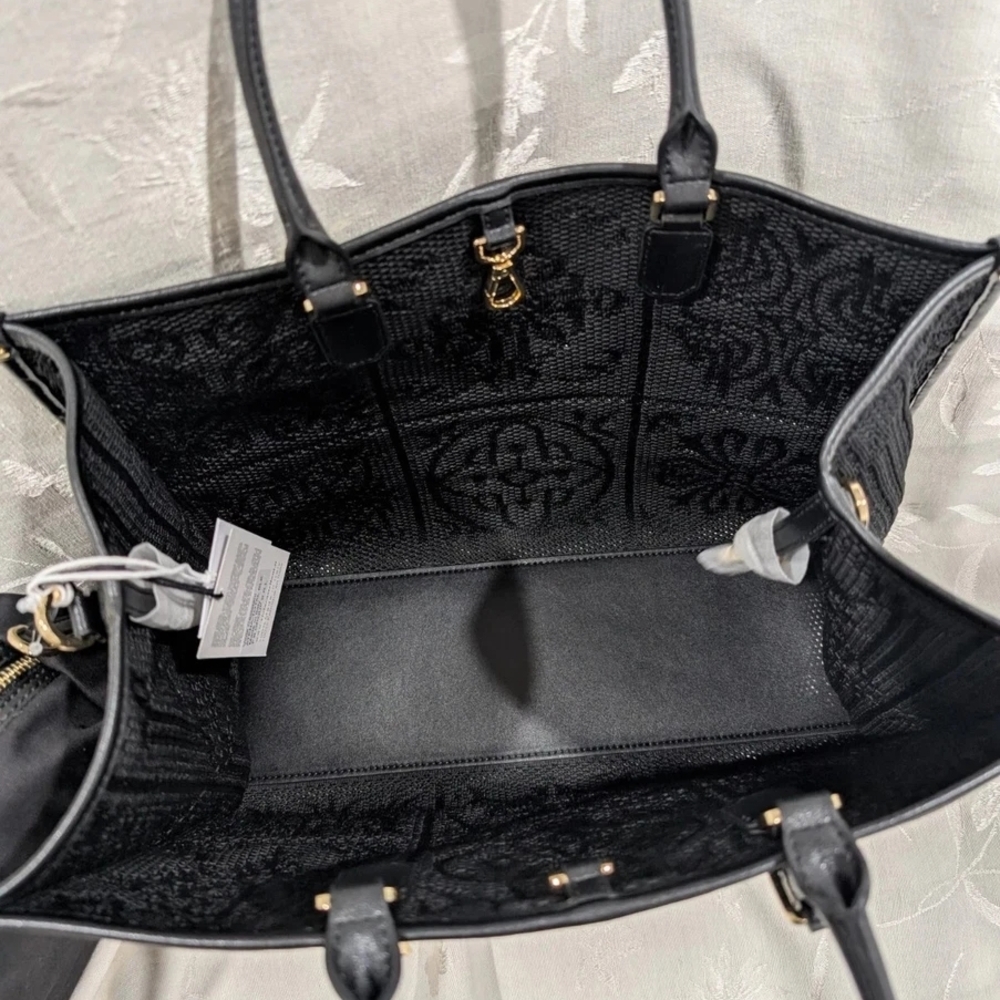 Viola Castellani Black Lace Tote Bag - Picture 4 of 11